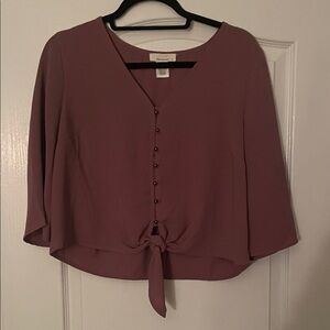 URBAN Romantics Dusty Lavender Button-Down Blouse